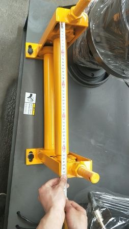 Гидравлический станок для дуговой гибки швеллеров и двутавров WGJ-250-2C